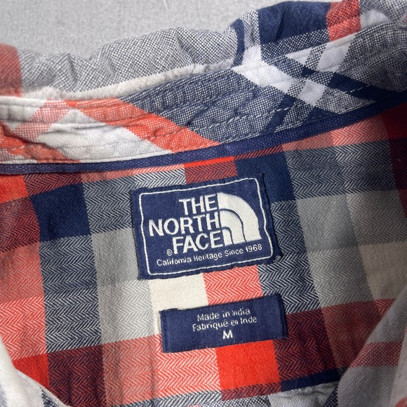The North Face Plaid Flannel Long Sleeve Button Up Shirt Men's Size Medium - Picture 6 of 9